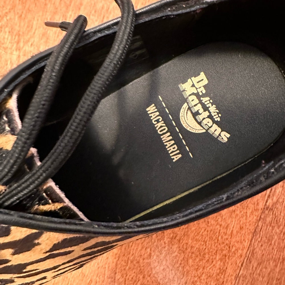 Brand new Dr. Martens for Men size 41 limited design - Picture 4 of 6
